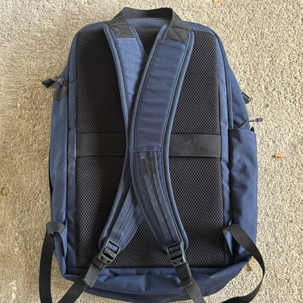 Timbuk2 Q Laptop Backpack 2.0 Navy Blue Travel Work Eco Crow Holdings 3960-3